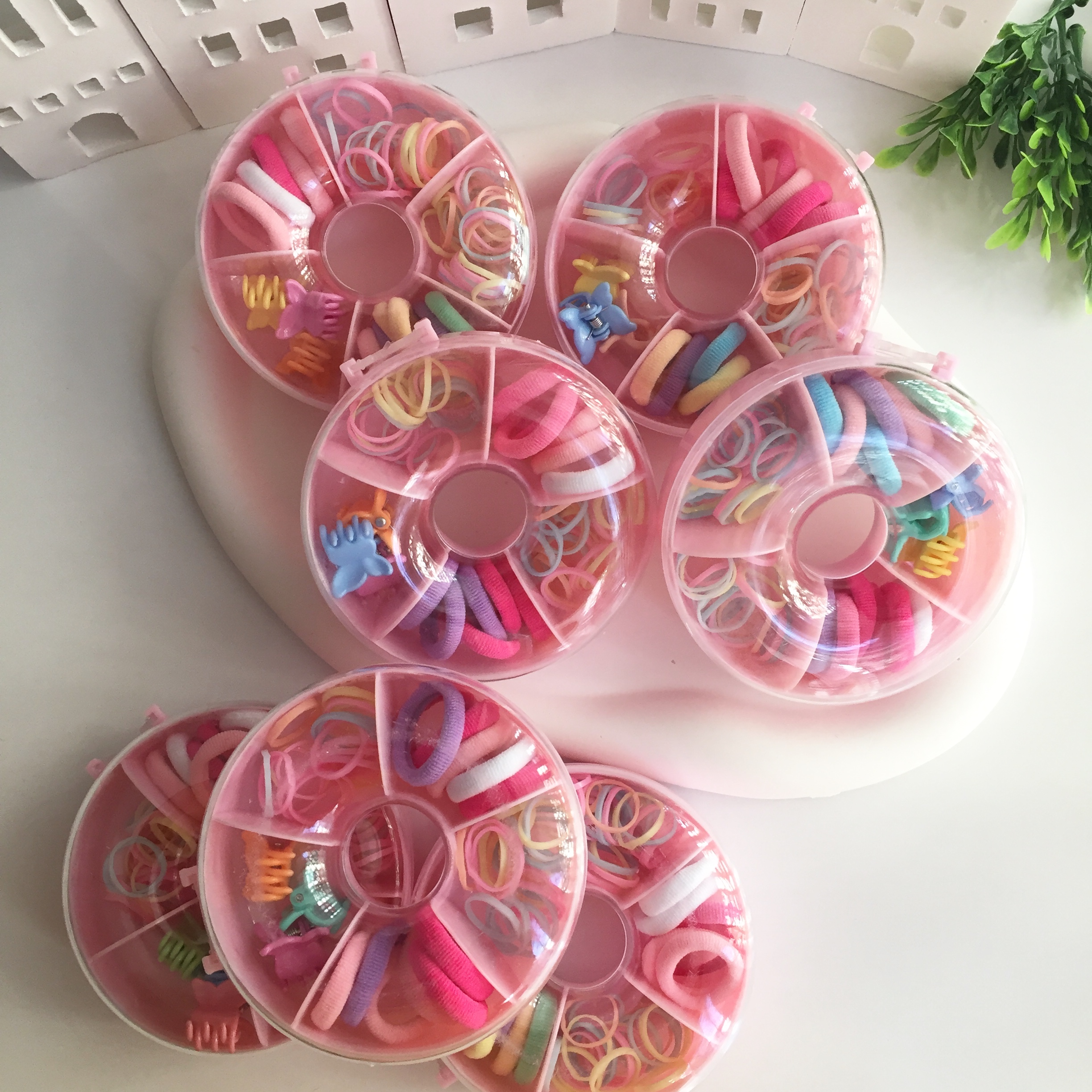 Donat kutulu çoklu toka