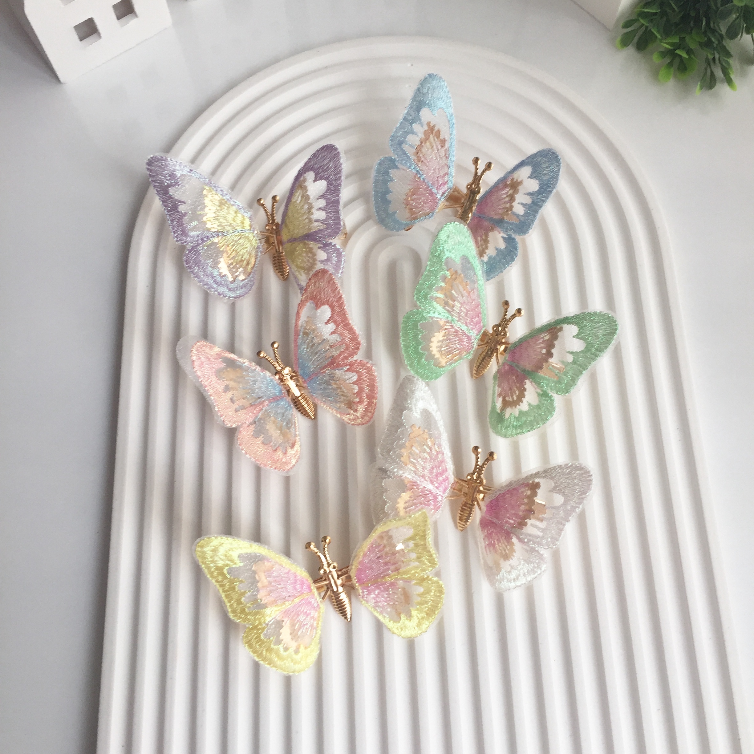 Rengarenk Kelebek Toka