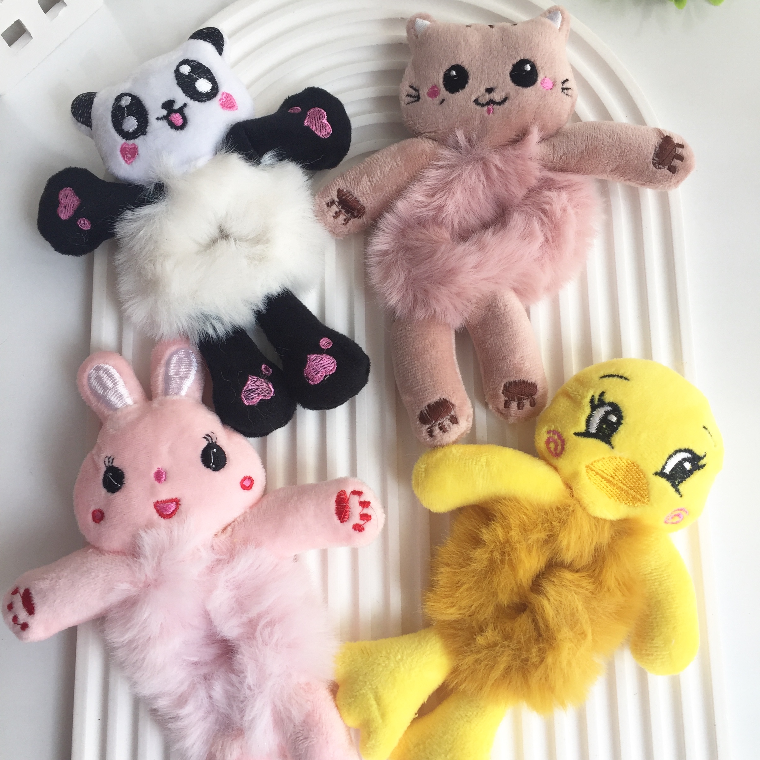 Sevimli Hayvanlar Peluş Topuz Tokası