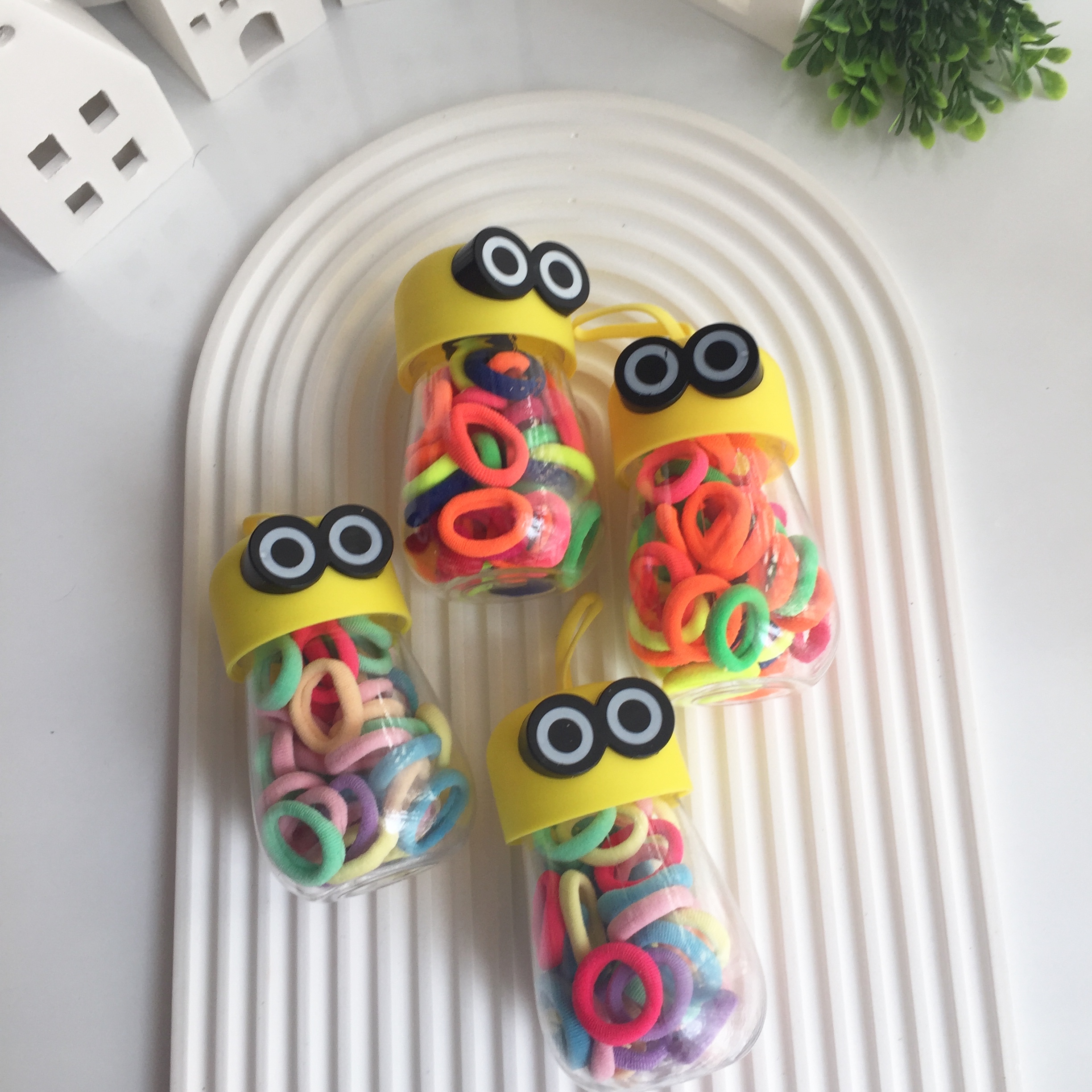 Minion Kutulu Lastik Toka