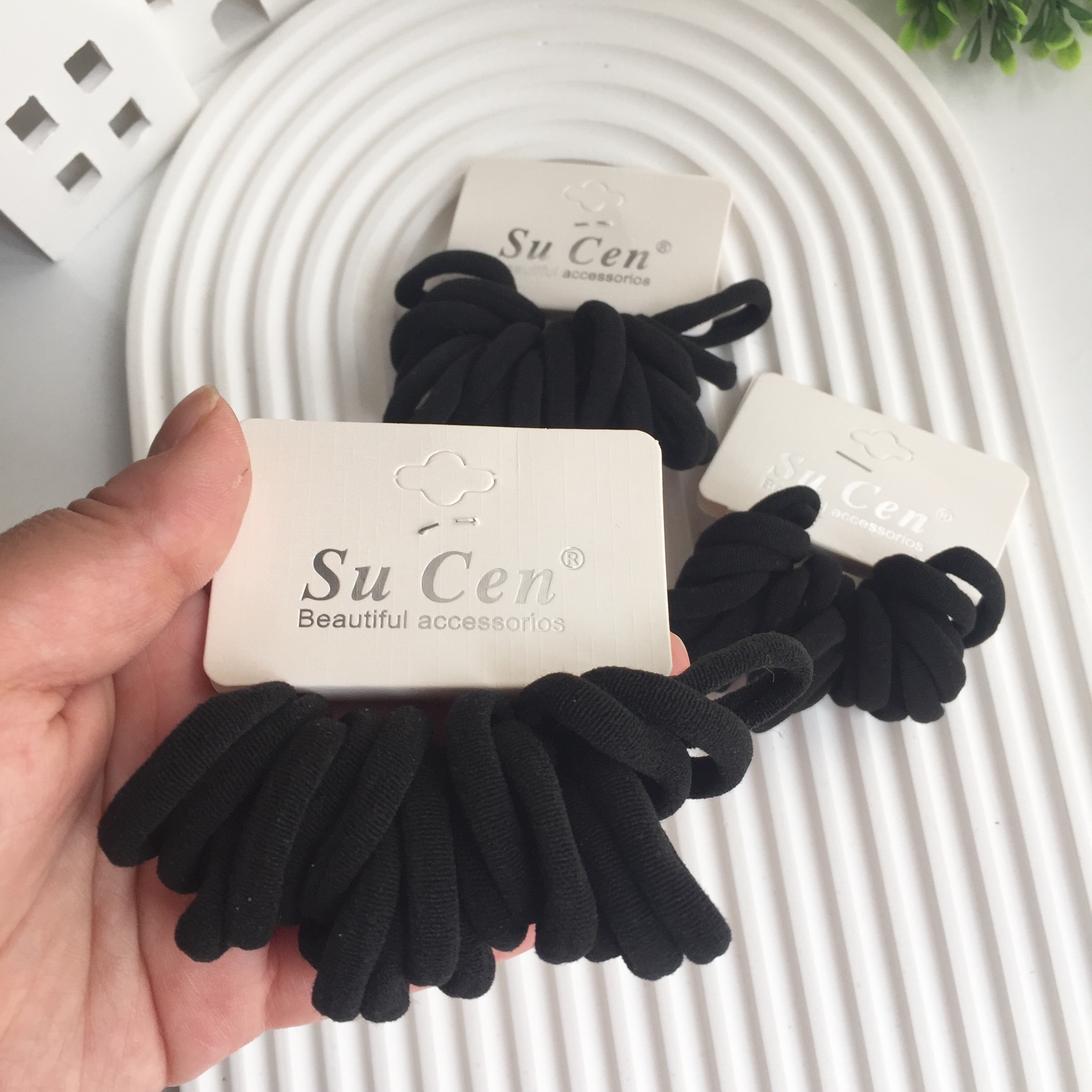 20’li Orta Kalın Lastik Toka Siyah