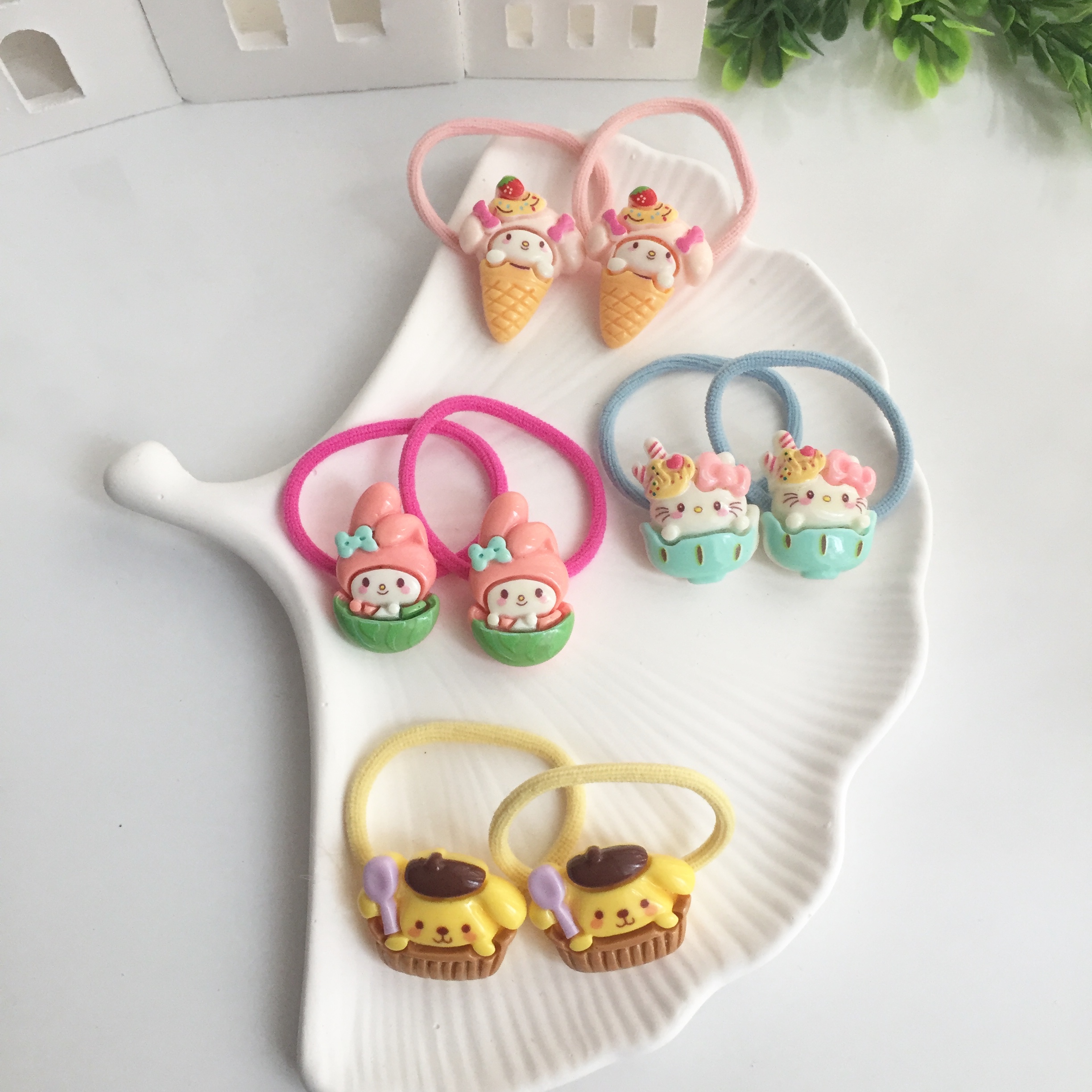 Tatlı Sanrio Tokalar